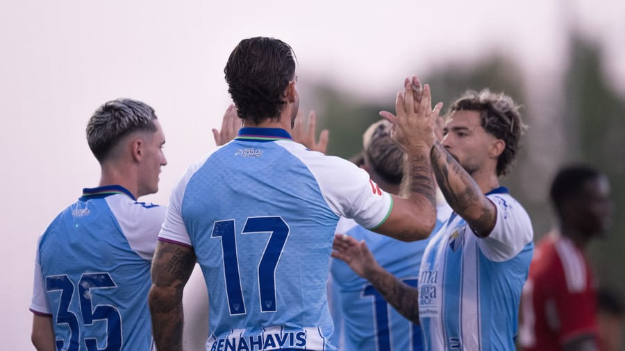 El Málaga llega al Metropolitano mucho más tocado de lo esperado: siete bajas antes del estreno