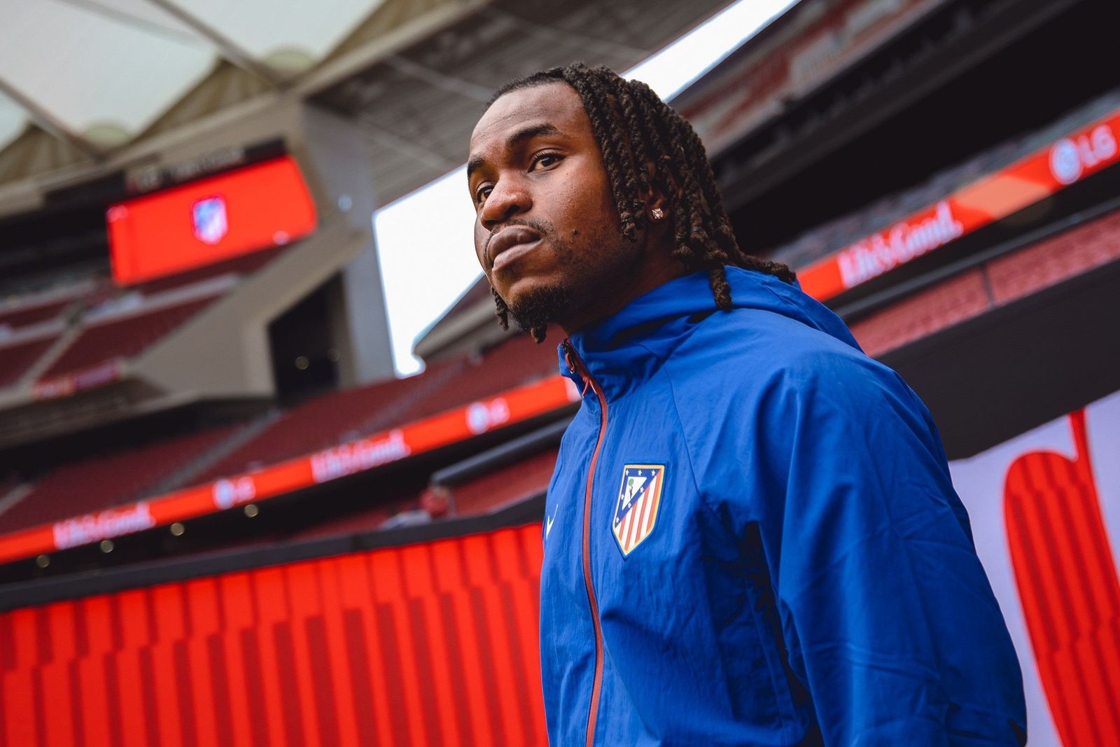 Lookman se moja sobre el nuevo Atlético: «Queremos competir por todos los títulos»